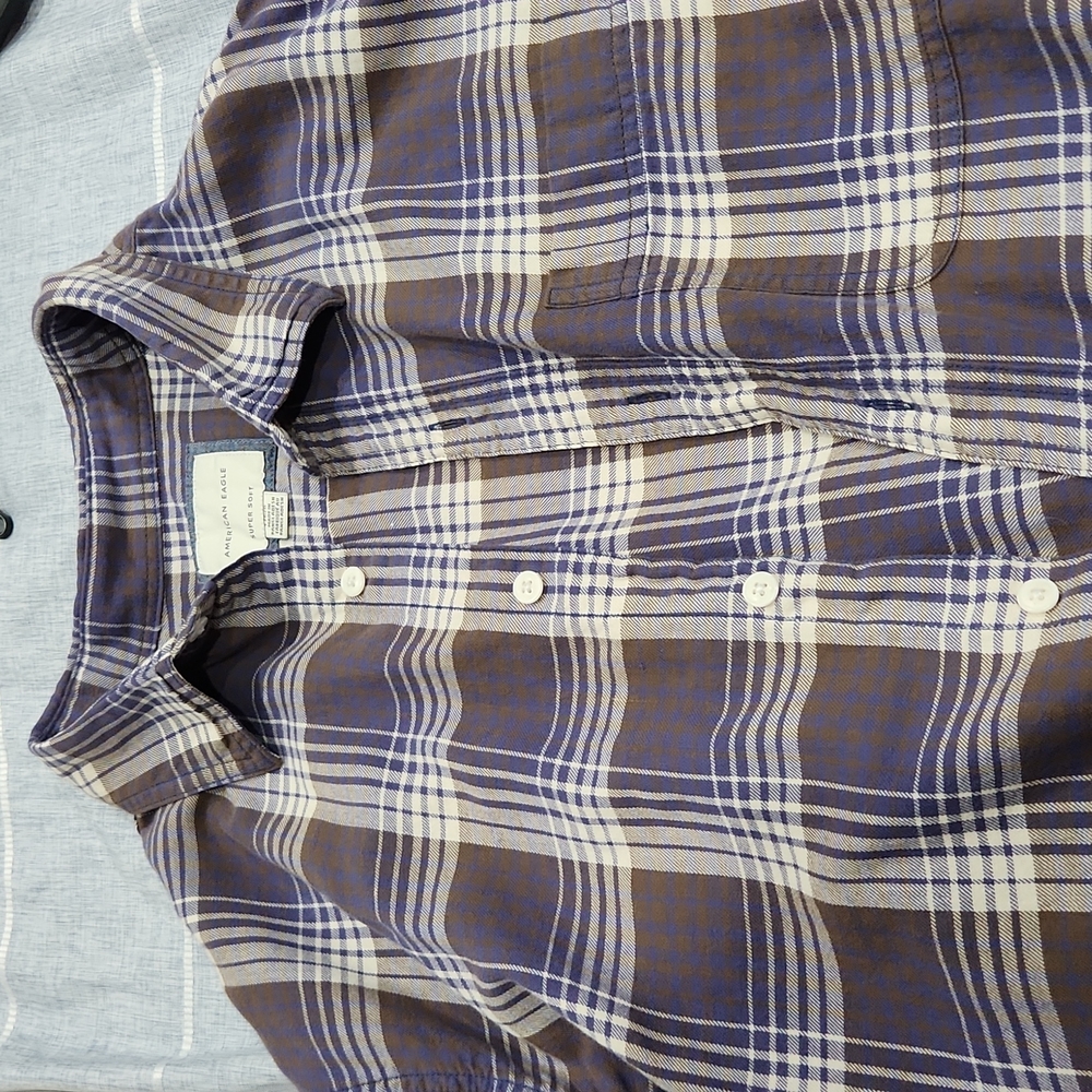 Nice flannel Grey w blue